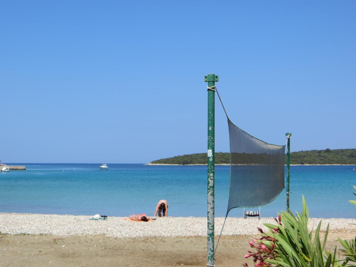 לוביסטה Holiday Home Artina 2 מראה חיצוני תמונה