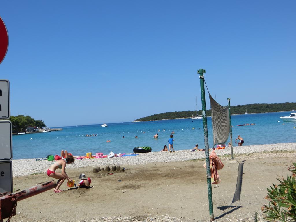 לוביסטה Holiday Home Artina 2 מראה חיצוני תמונה