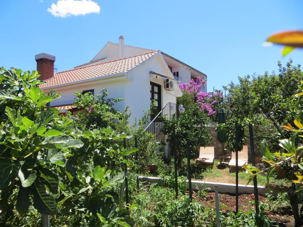 לוביסטה Holiday Home Artina 2 מראה חיצוני תמונה
